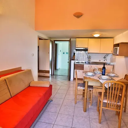 דירה Family Friendly With A Swimming Pool Nin, Zadar - 6560 נין
