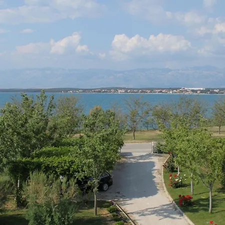 Family Friendly With A Swimming Pool Nin, Zadar - 6560 Apartament *